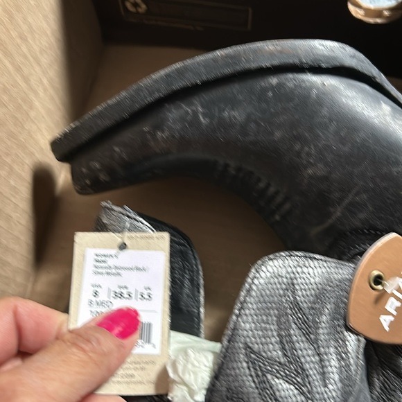 Ariat cowgirl boots size 8 new in box - Picture 8 of 9